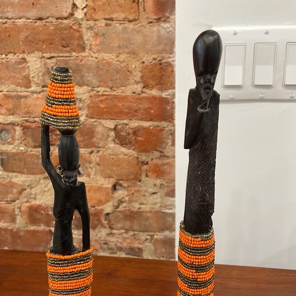 Authentic African beaded sculptures bought in South Africa - Picture 2 of 2